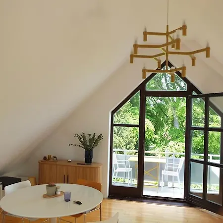 Dachgeschosswohnung Seeblick Tutzing